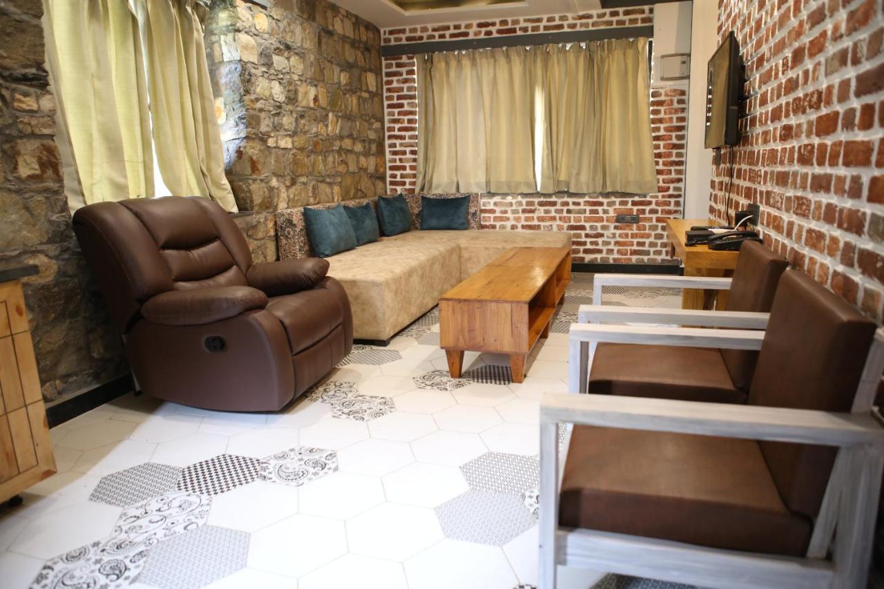 Granny'S Den Resort Rājpur Exteriér fotografie